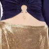 Piercing detaylı kısa üst